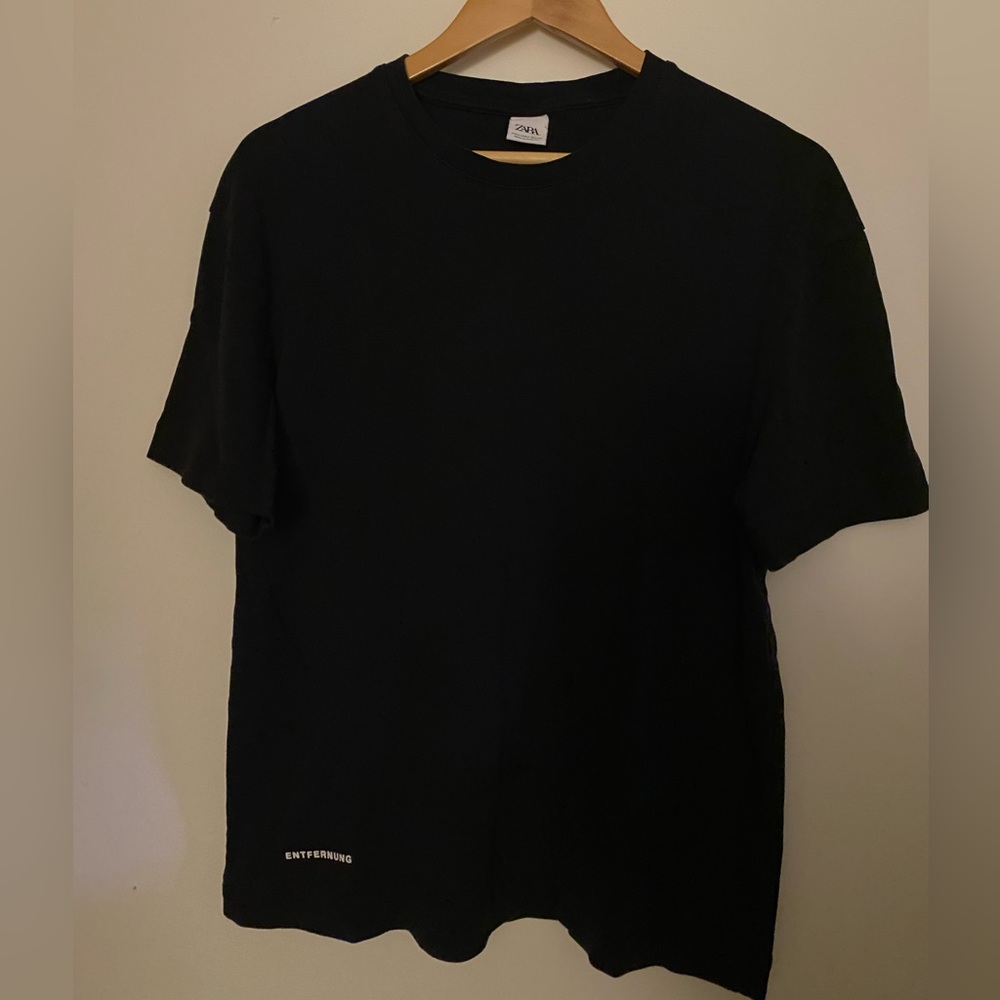 Black Zara t shirt